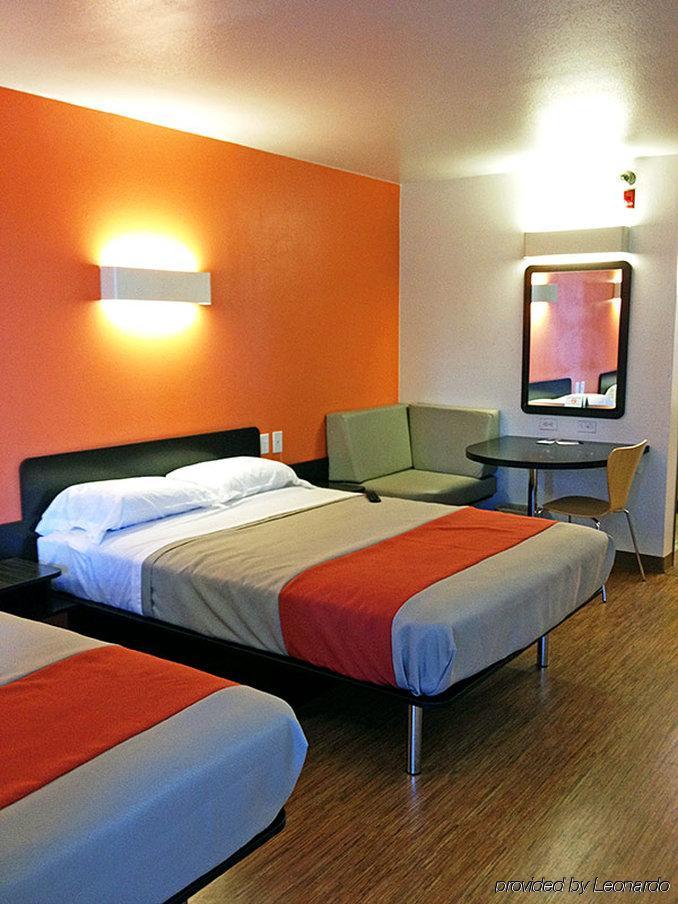 Motel 6-Brownsville, Tx North מראה חיצוני תמונה