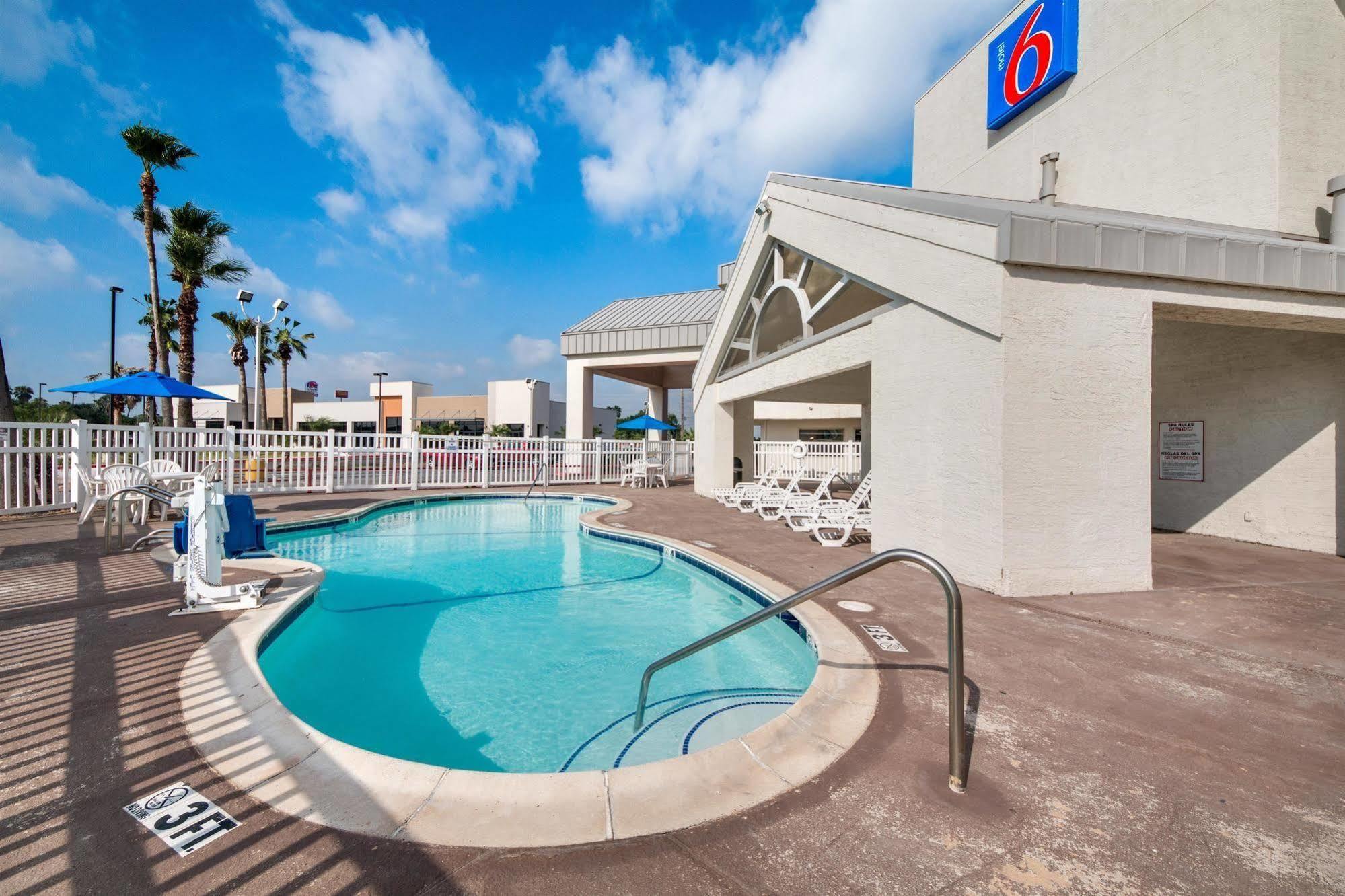 Motel 6-Brownsville, Tx North מראה חיצוני תמונה