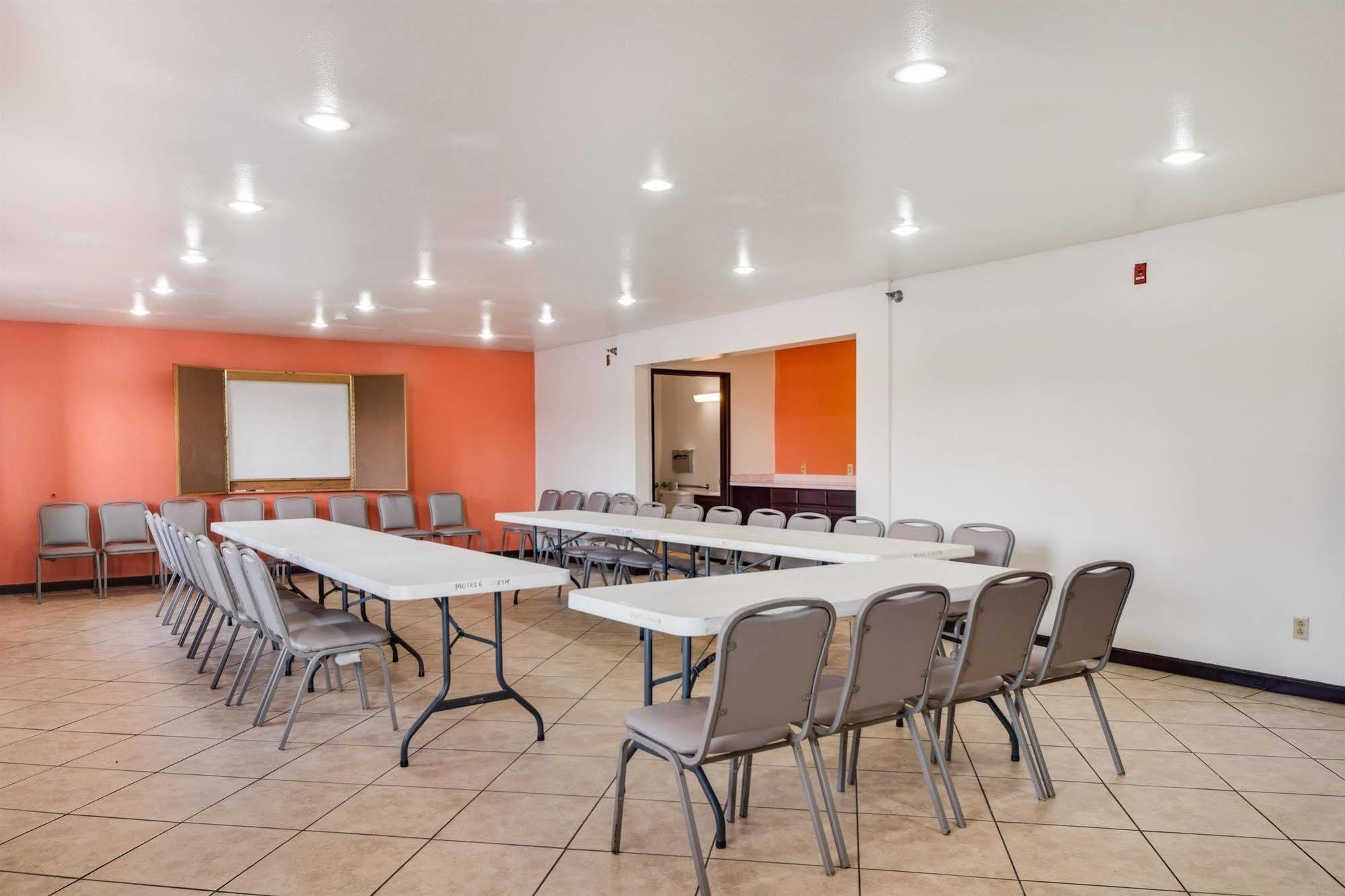 Motel 6-Brownsville, Tx North מראה חיצוני תמונה