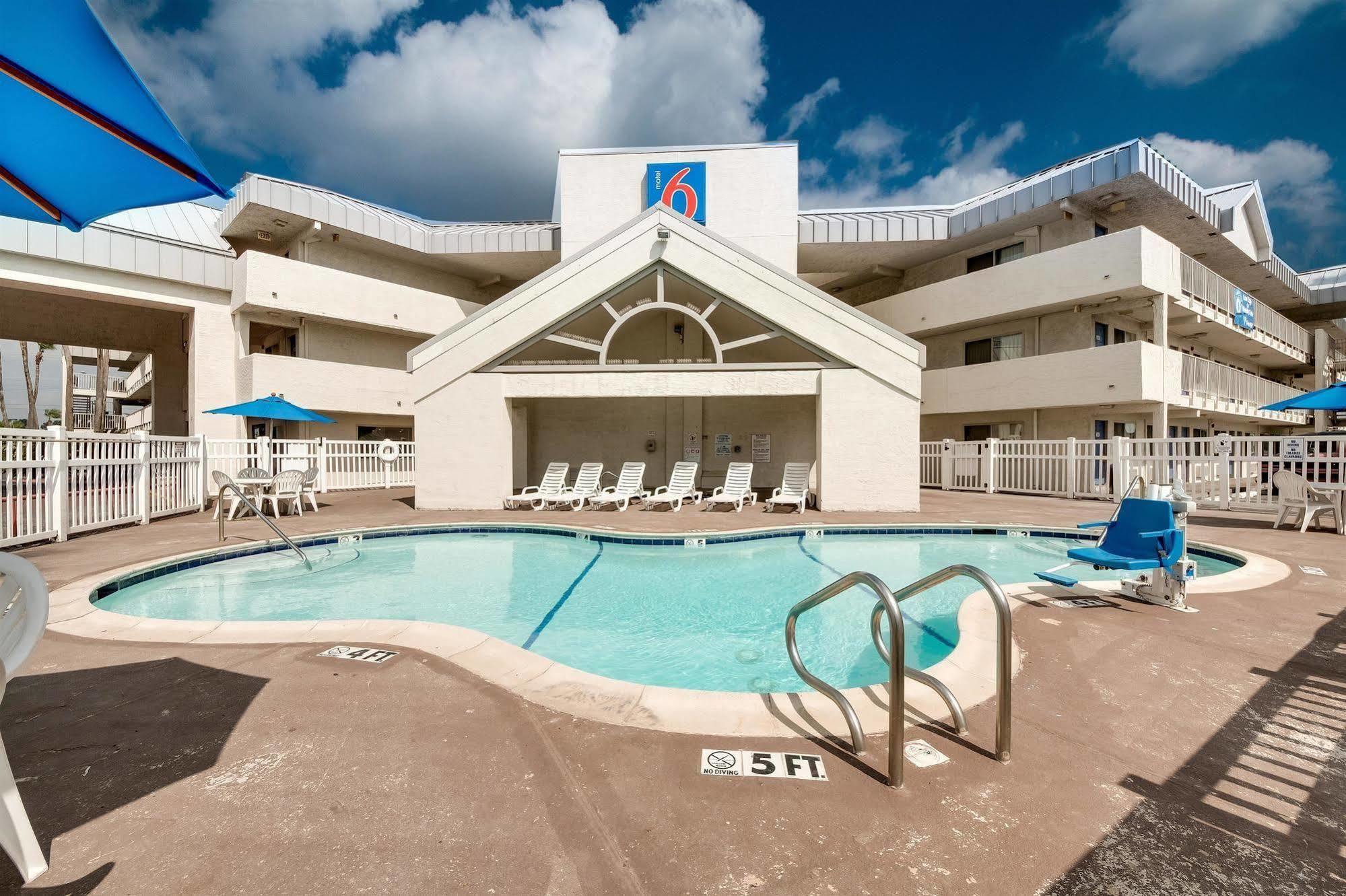 Motel 6-Brownsville, Tx North מראה חיצוני תמונה
