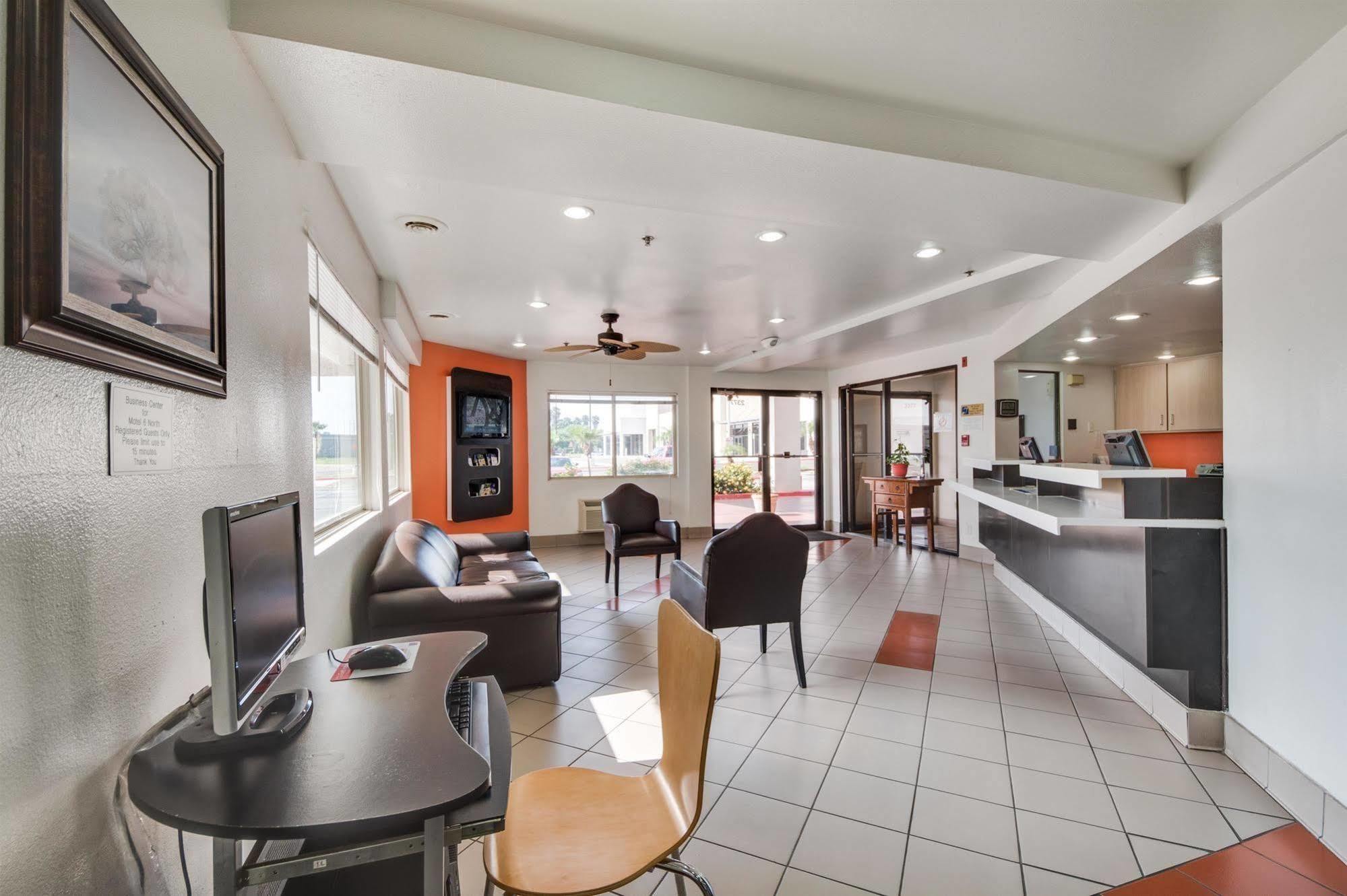 Motel 6-Brownsville, Tx North מראה חיצוני תמונה