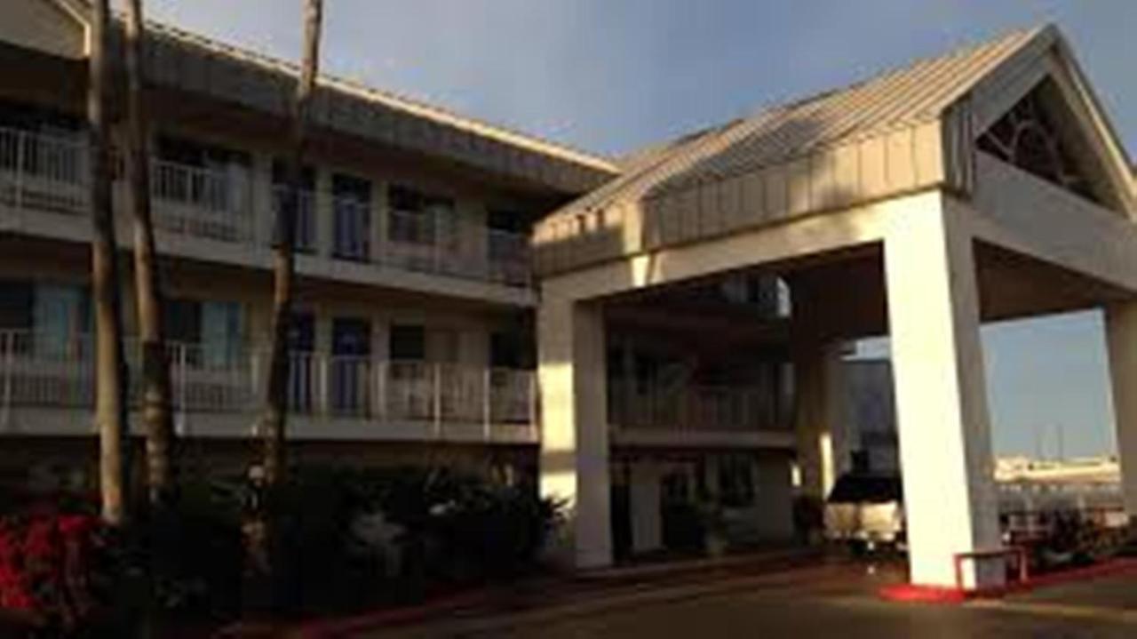 Motel 6-Brownsville, Tx North מראה חיצוני תמונה